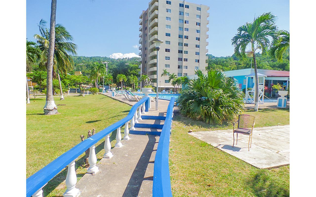 Sundreamer @ Turtle Towers Apartment Ocho Rios