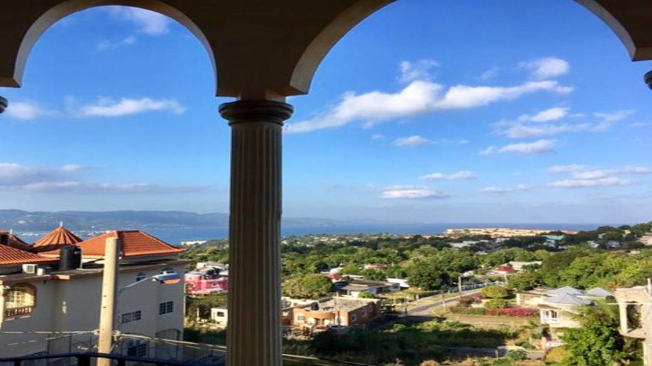 Sea Breeze Villa Montego Bay