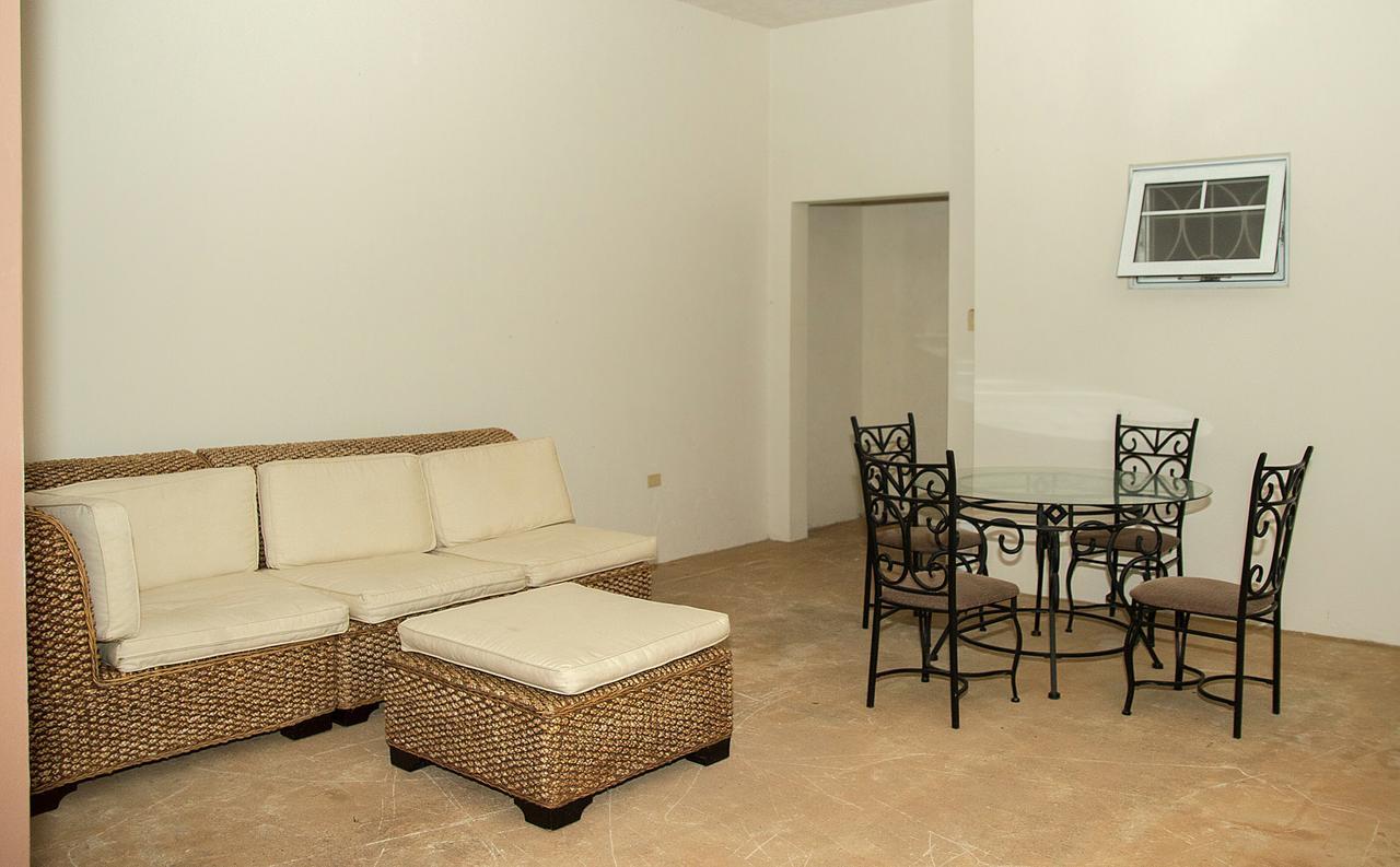 Pen Hall Bnb Ocho Rios