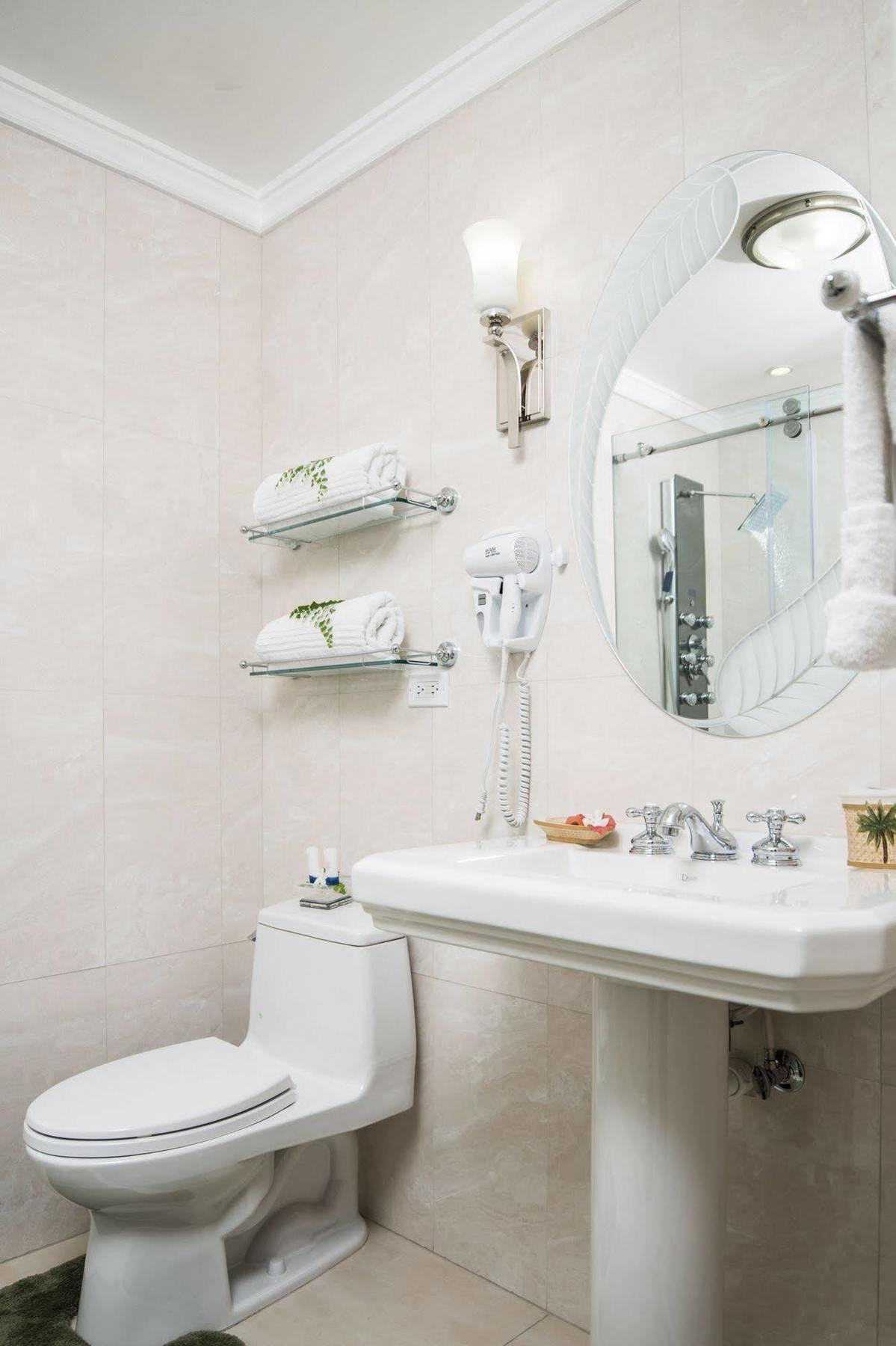 Bed and breakfast Polkerris Montego Bay