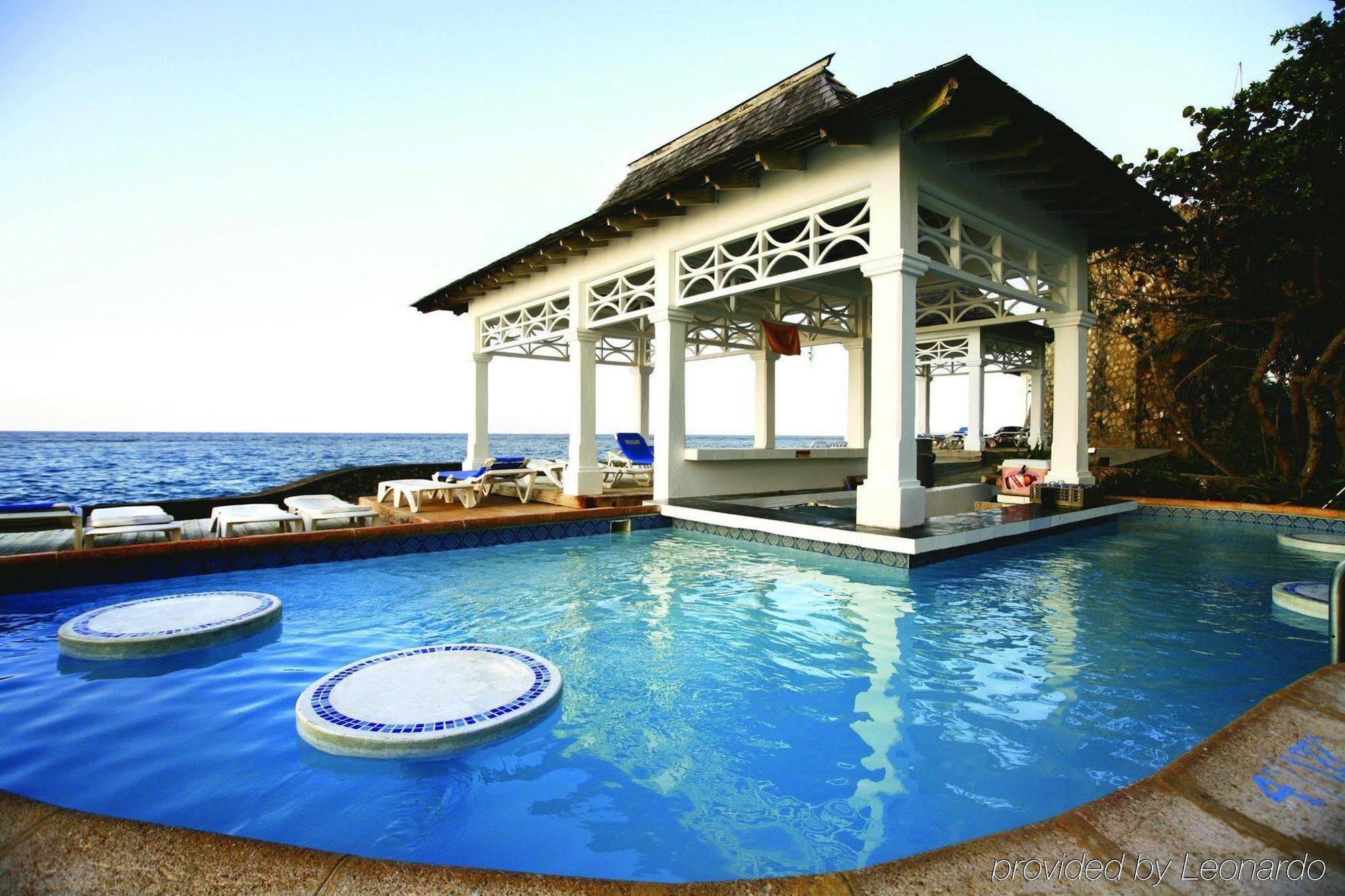 Resort Couples Tower Isle (adults Only) 4*