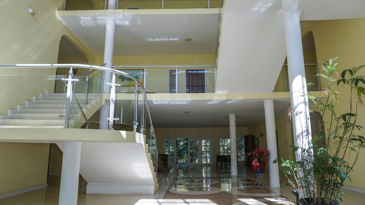 Apartment Tranquility Cove Unit 5e *