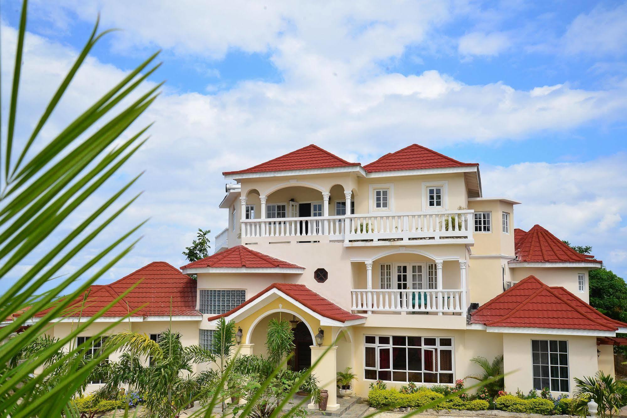 Khastle Khodero Bed & Breakfast 3*
