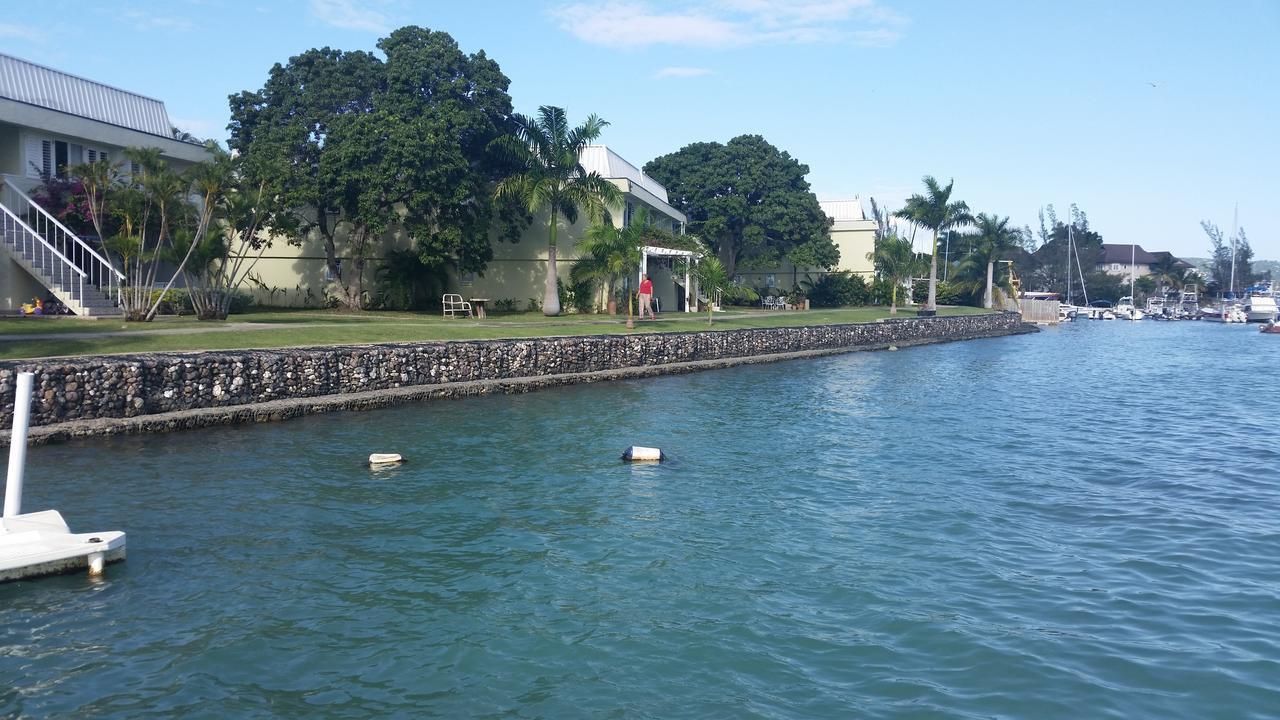 Seawind On The Bay Apartment Montego Bay