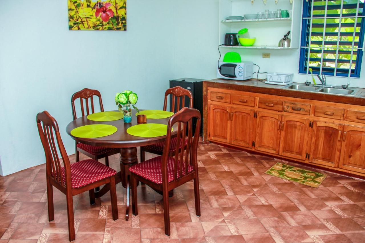 Sunshine Lodge: Your Away From Holiday home Montego Bay