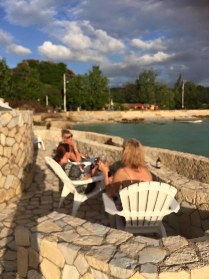 The Belair Resort Bluefields