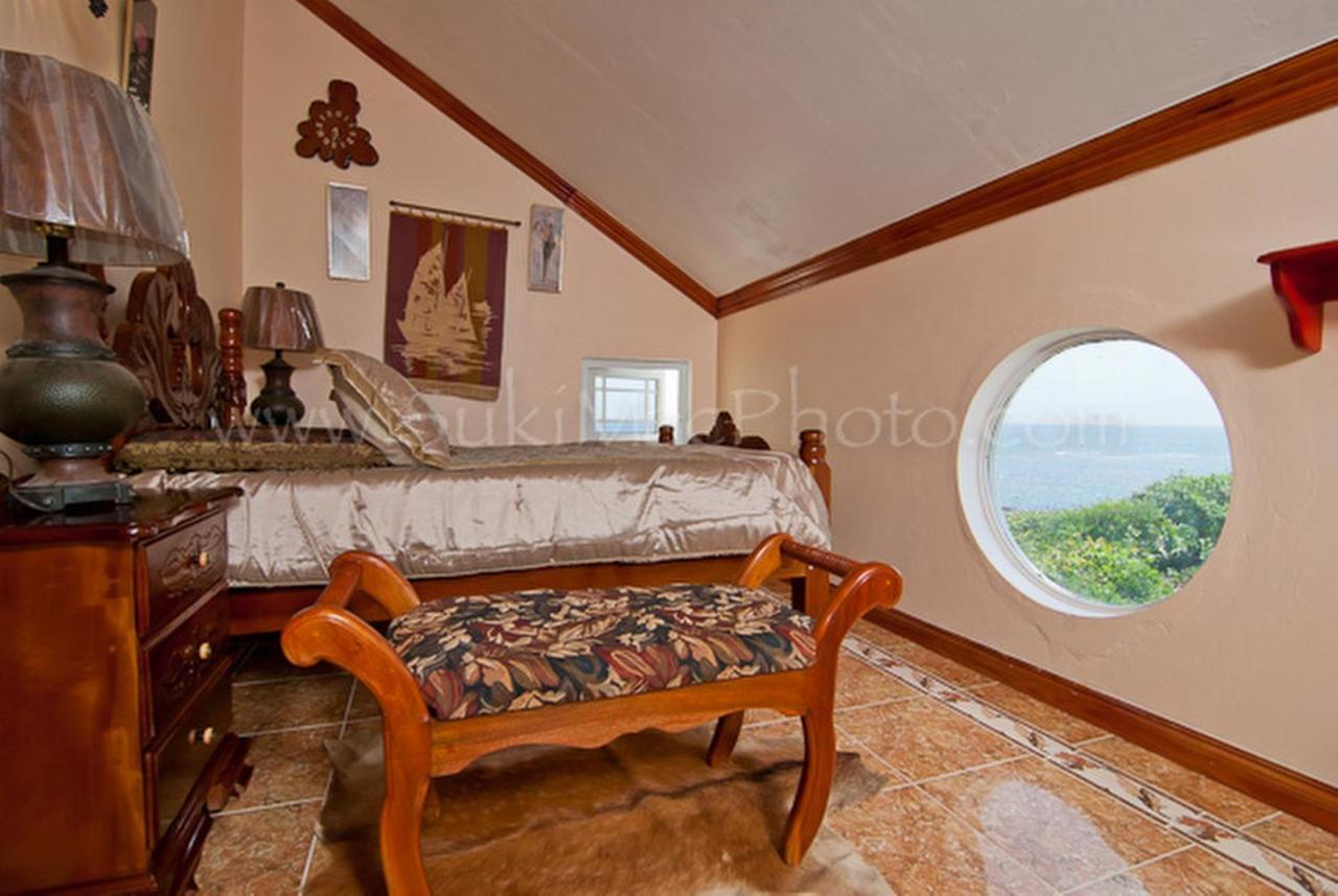 Copperwood Luxury Oceanfront With Pool Villa *
