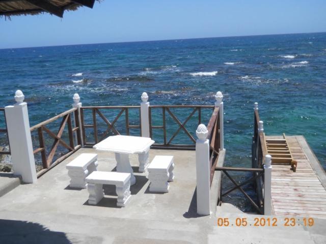 Copperwood Luxury Oceanfront With Pool * Lucea