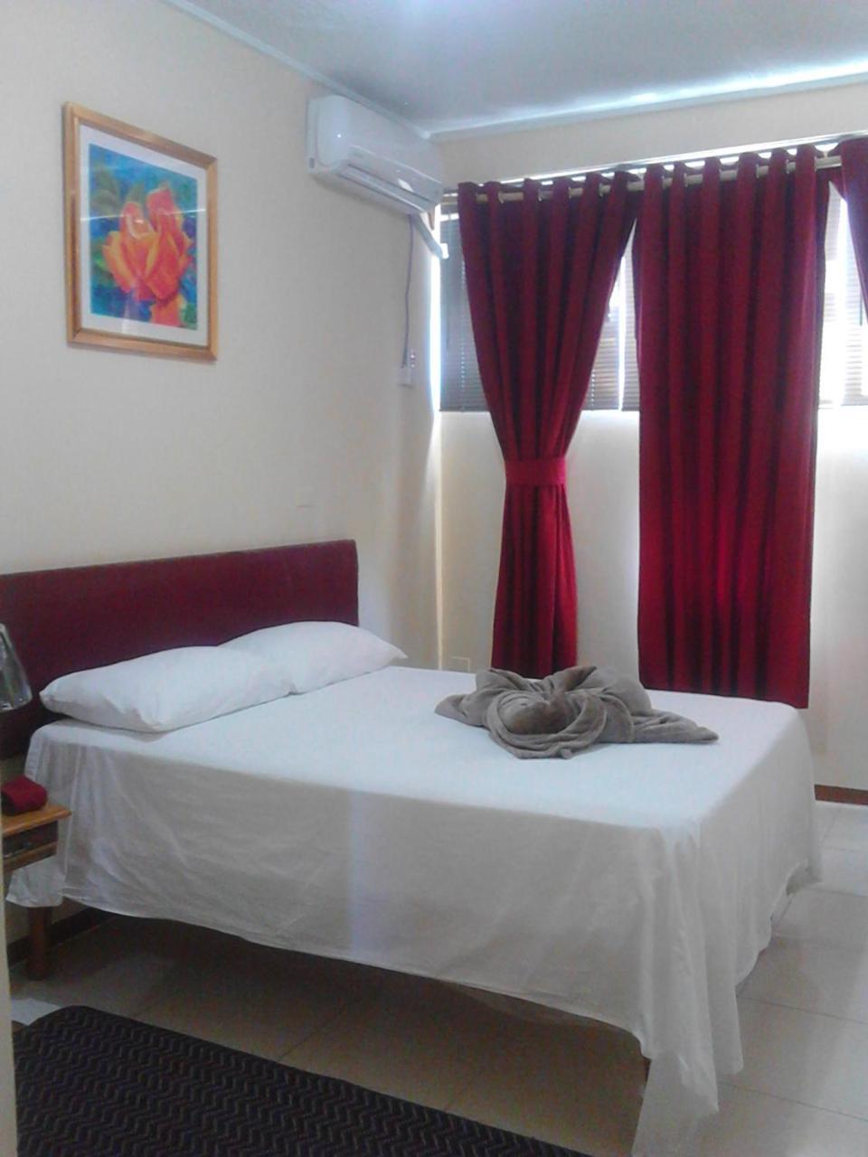 Sea Shell Palms, Bed & Breakfast Ocho Rios