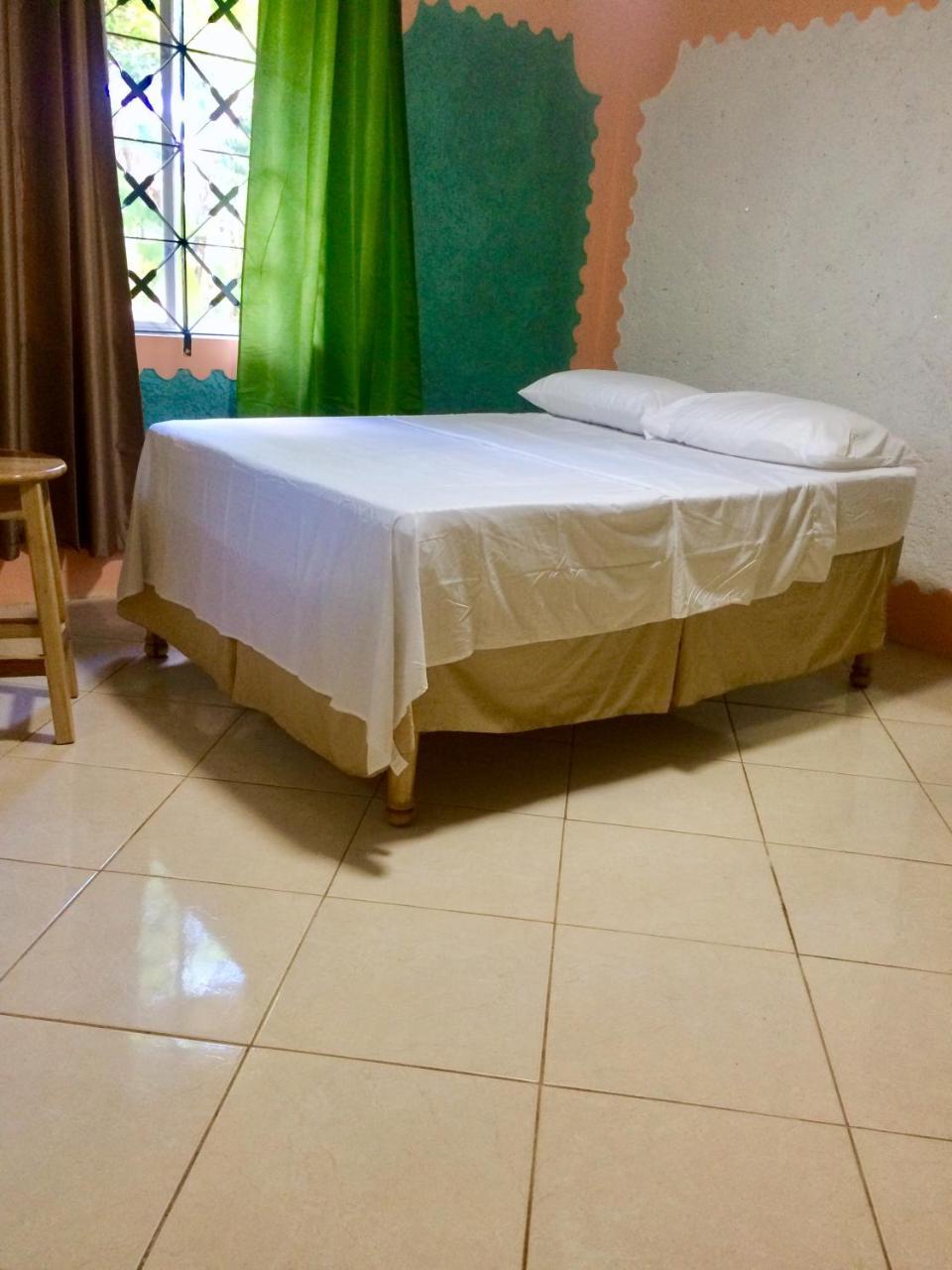 Bed and breakfast Becaville *