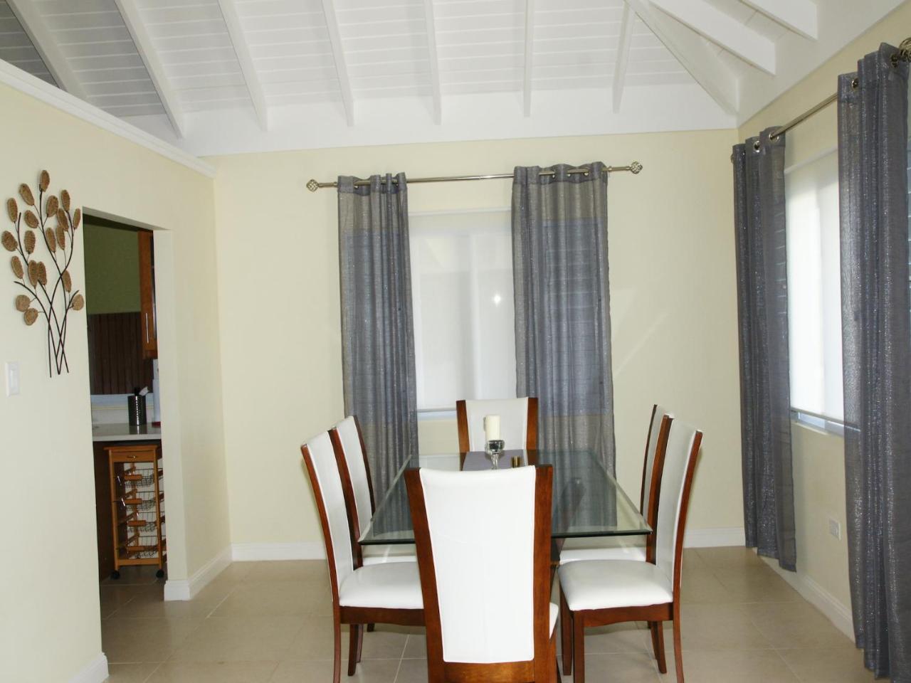 Jamnick Vacation - Richmond, St Ann, Jamaica Apartahotel