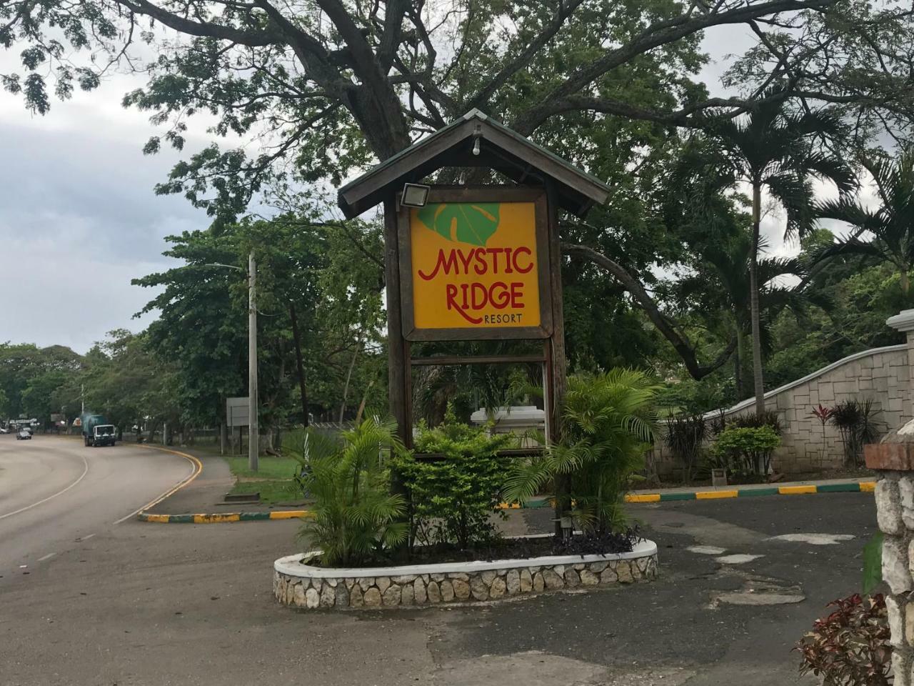 Apartamento Serenity At Mystic Ridge Ocho Ríos
