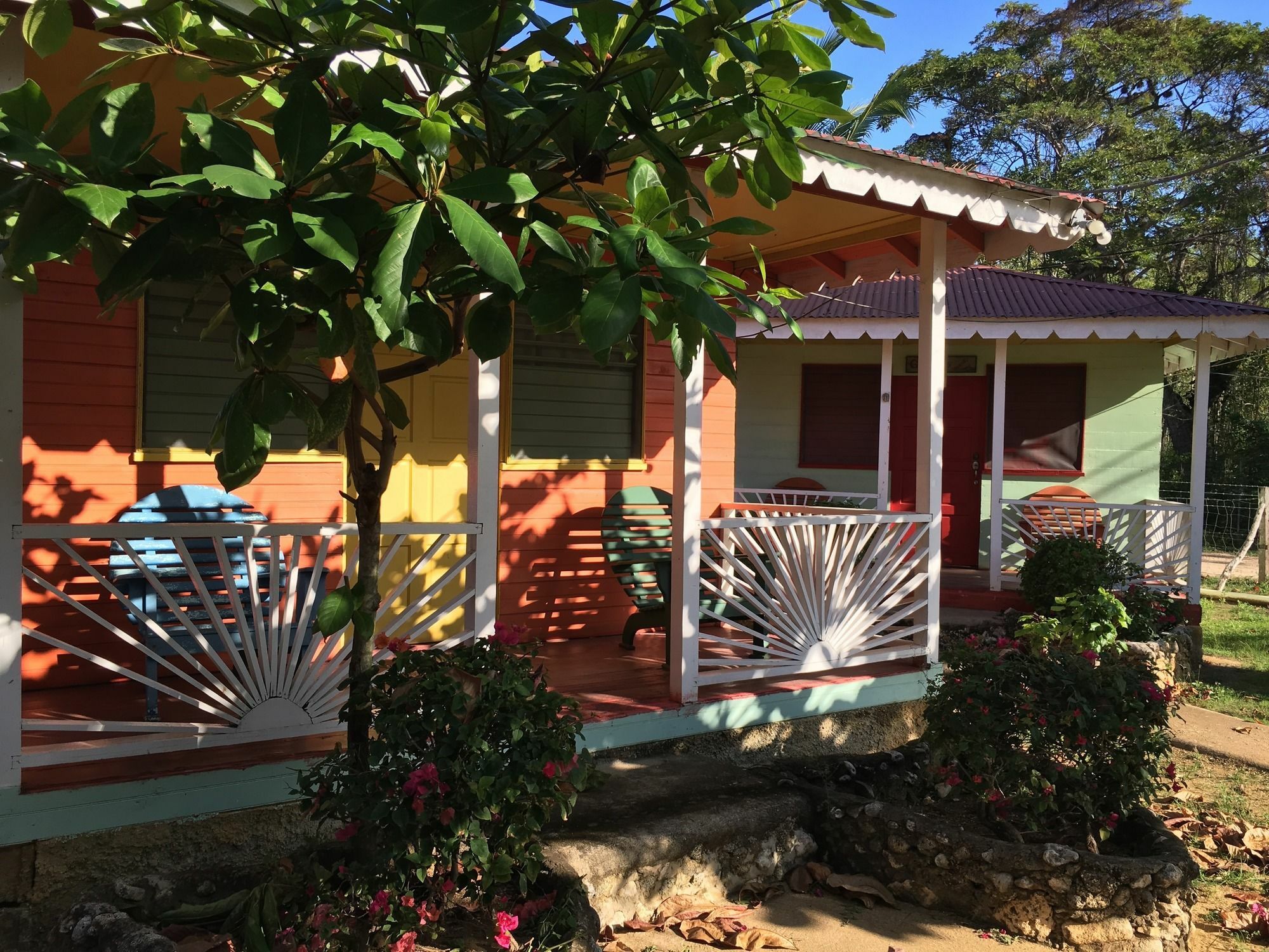 Parque de vacaciones Little Bay Cabins