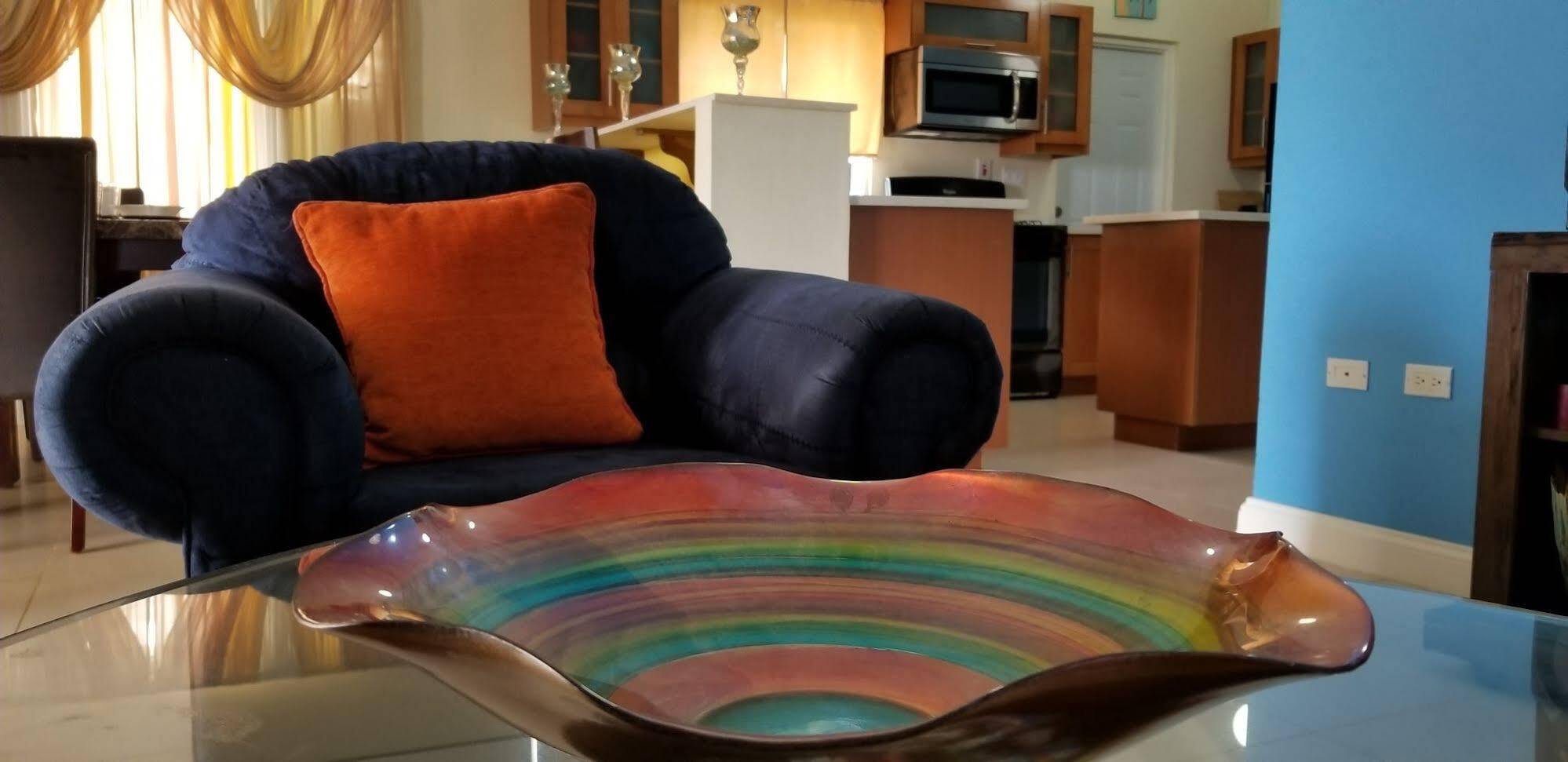 Apartment Ocho Rios At Coolshade V *