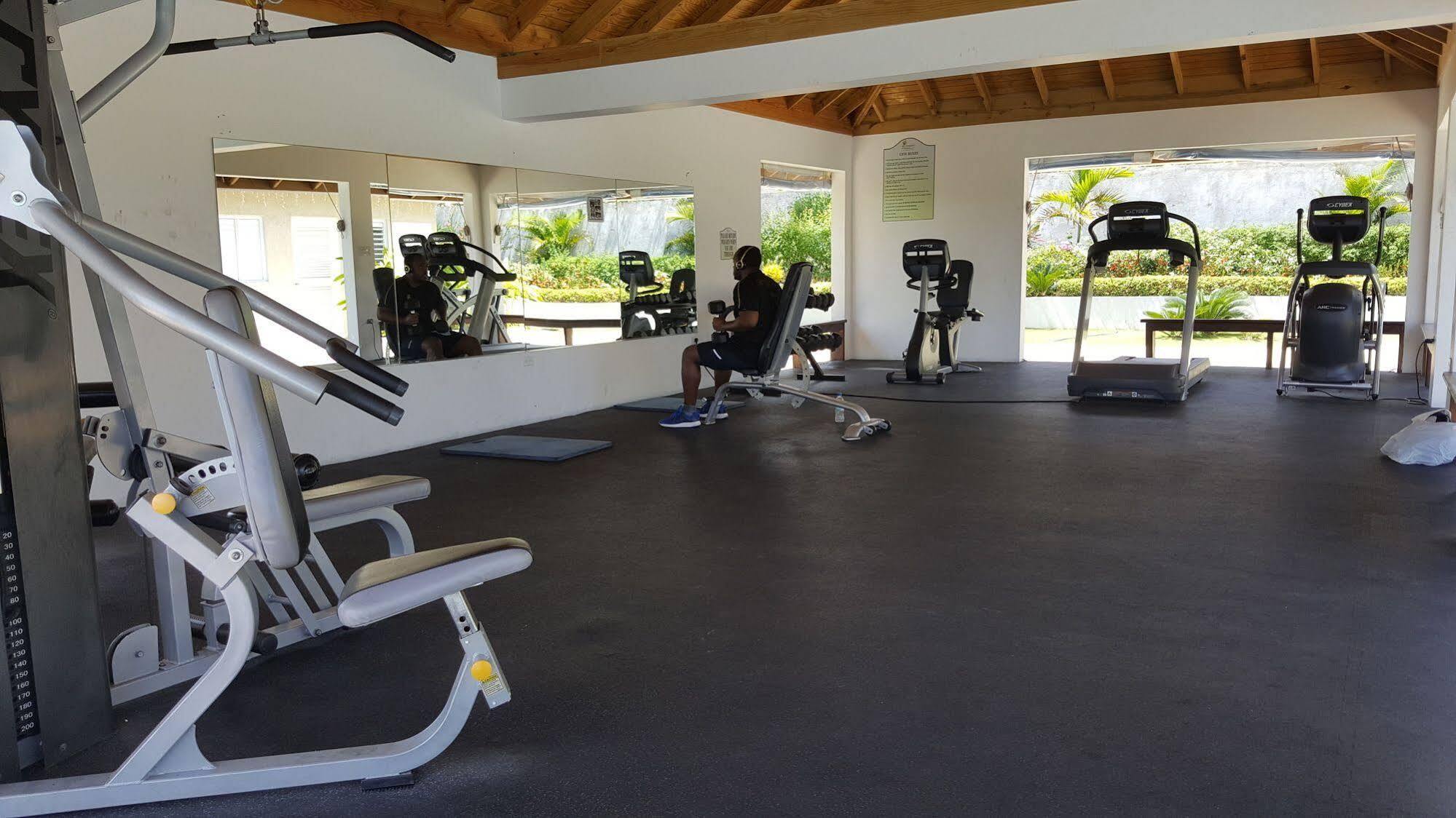 Apartment Ocho Rios At Coolshade V *