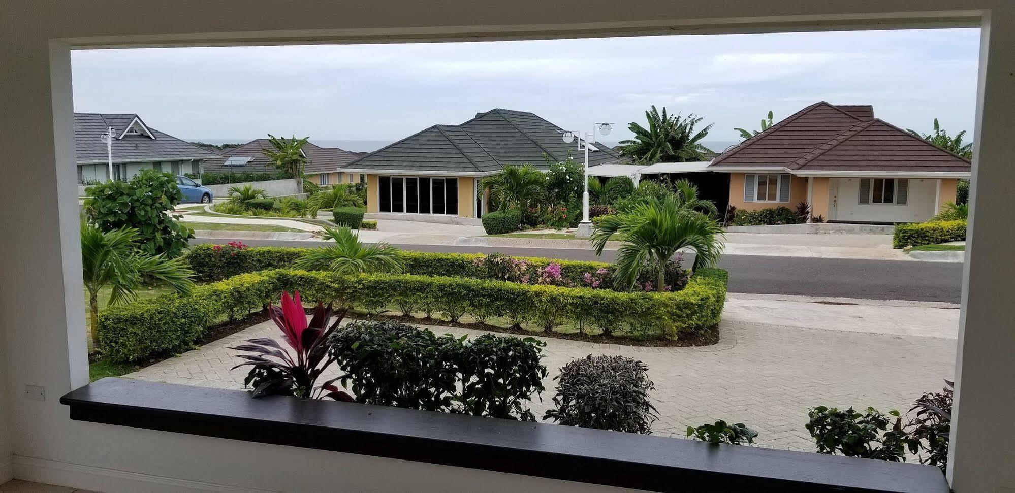 Apartment Ocho Rios At Coolshade V
