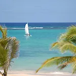 One Luxe Jamaica Villa With Private Pool, Modern Interior And Secluded