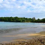 Kaz Kreol Beach Lodge