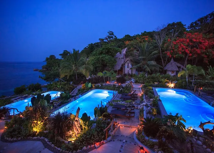 Hermosa Cove Villa Resort&Suites