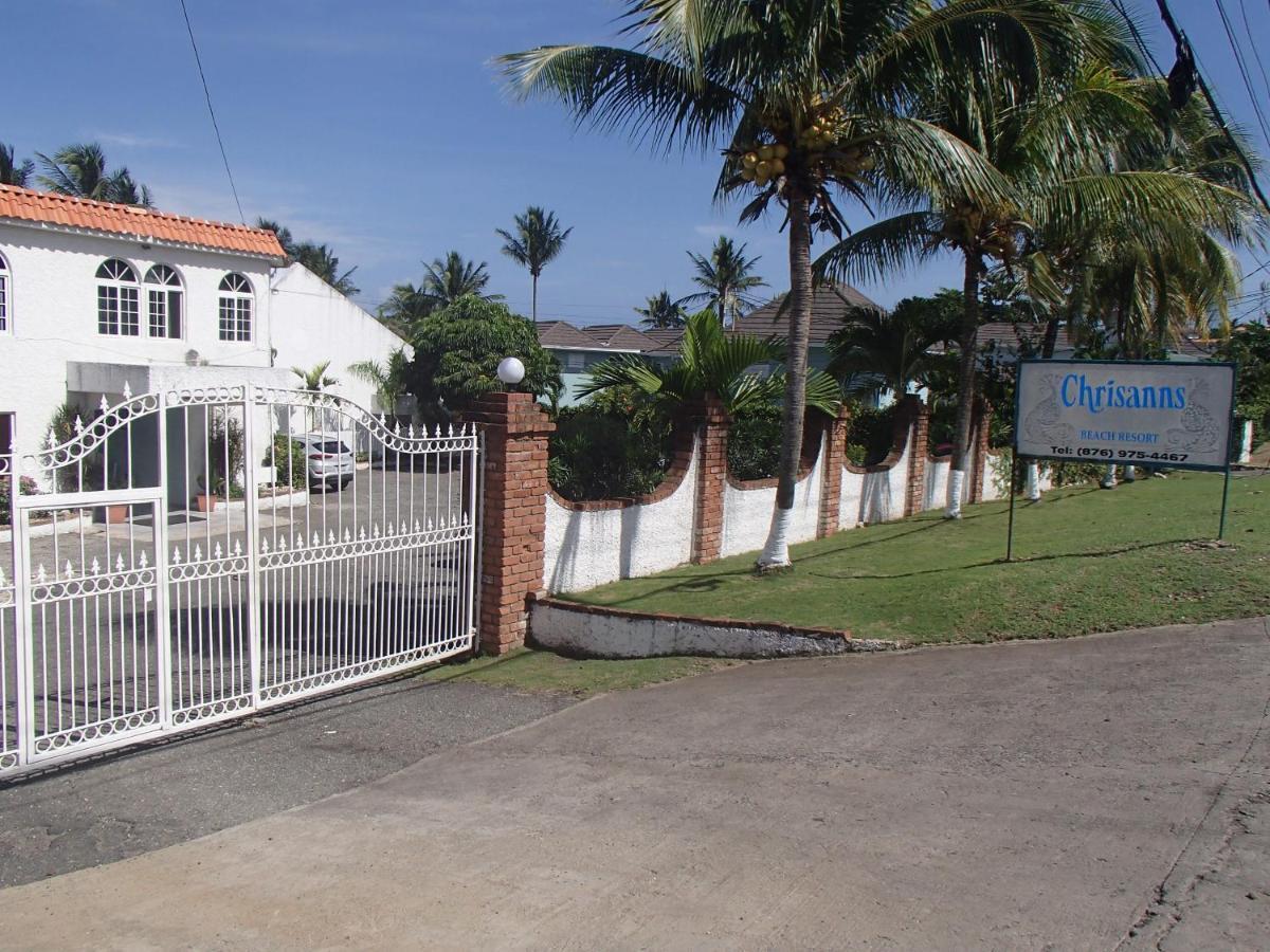 Apartahotel Chrisanns Ocho Ríos