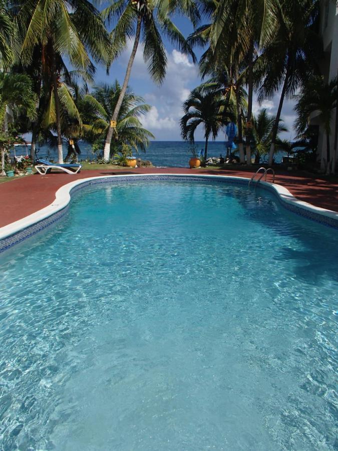 Apartahotel Chrisanns 2*