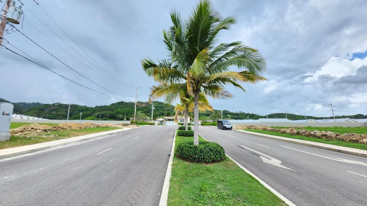 Oceanaire Crest @ Oceanpointe Holiday home Lucea