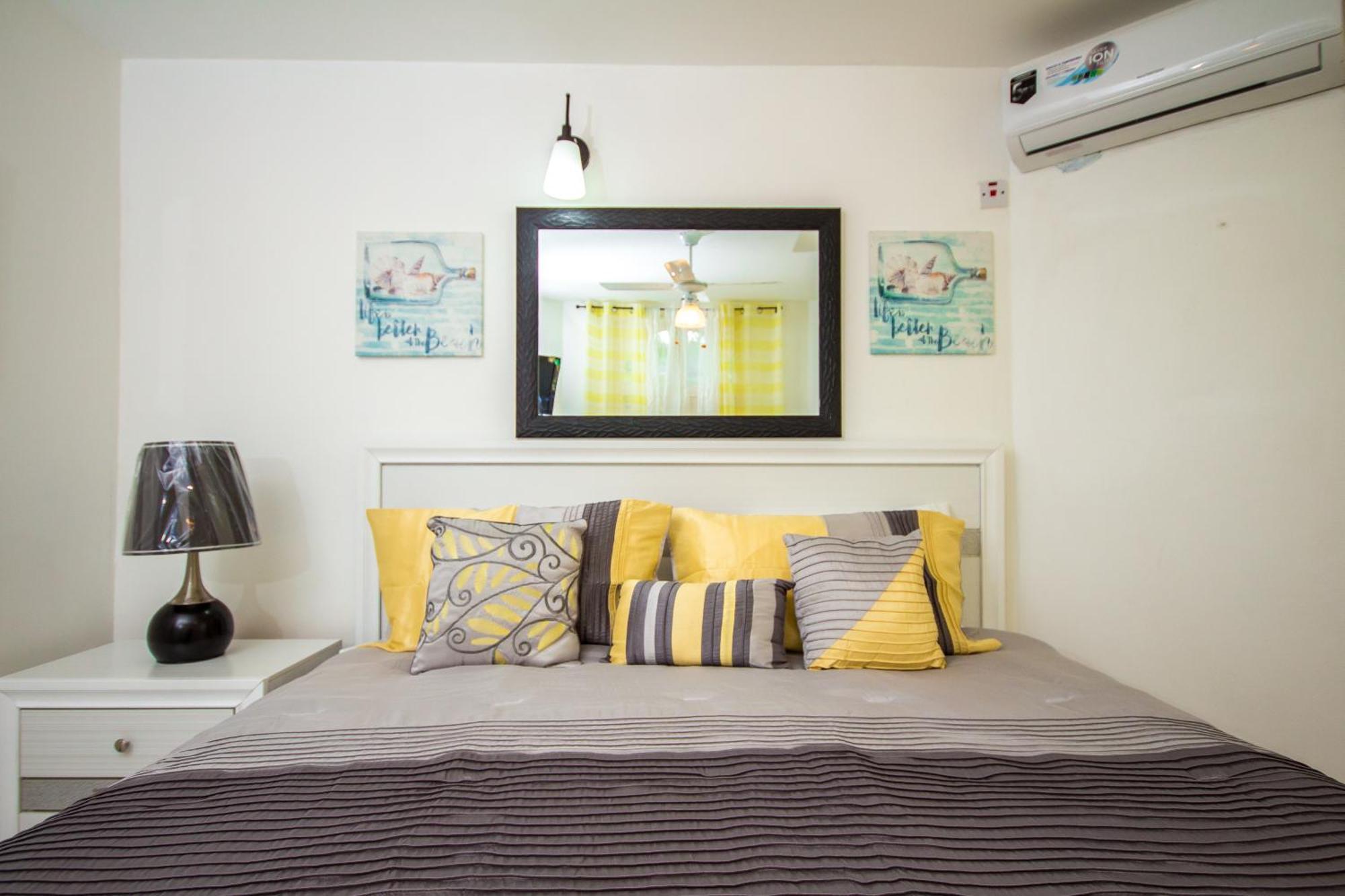 Sandcastles 1 Bed 24 Wi Fi Location In Sleeps 2 Apartamento Ocho Ríos