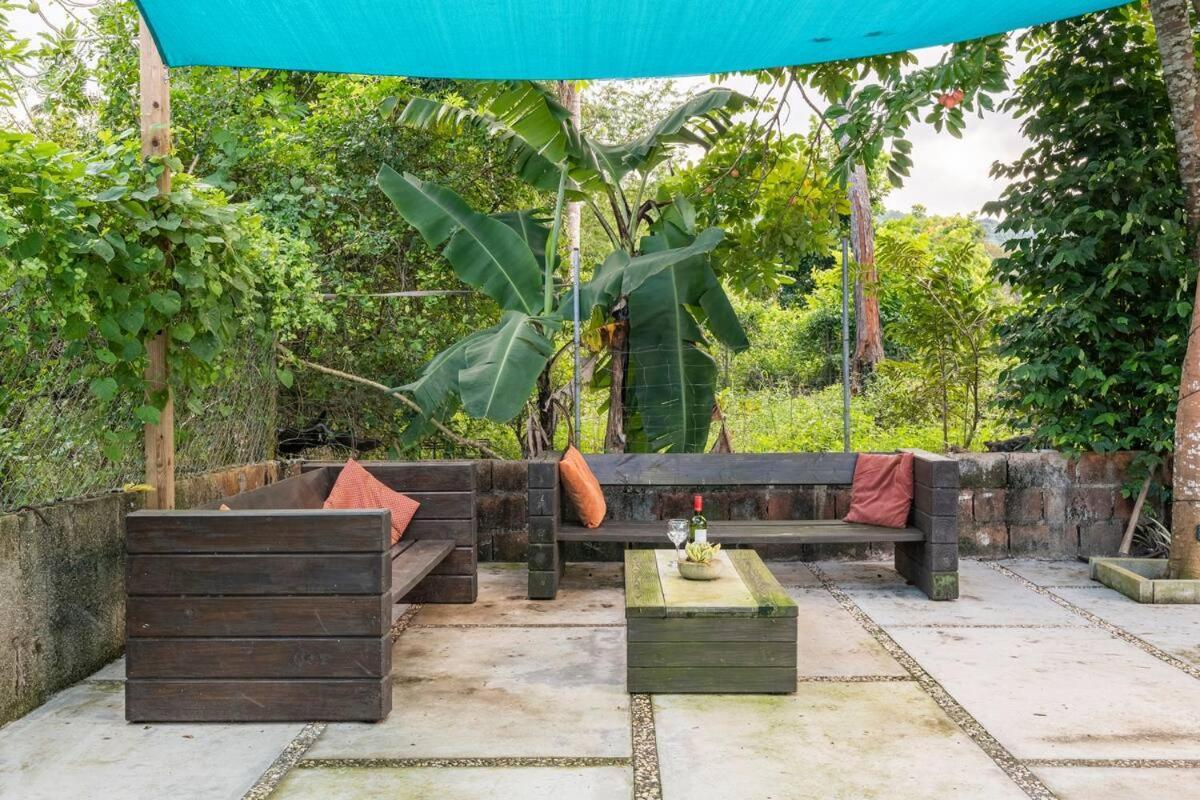 Ancella'S Garden Apartment-Beach-5Min Drive, 1 Hr Montego Bay, 25 Mins Ocho Rios, Continental Breakfast Runaway Bay