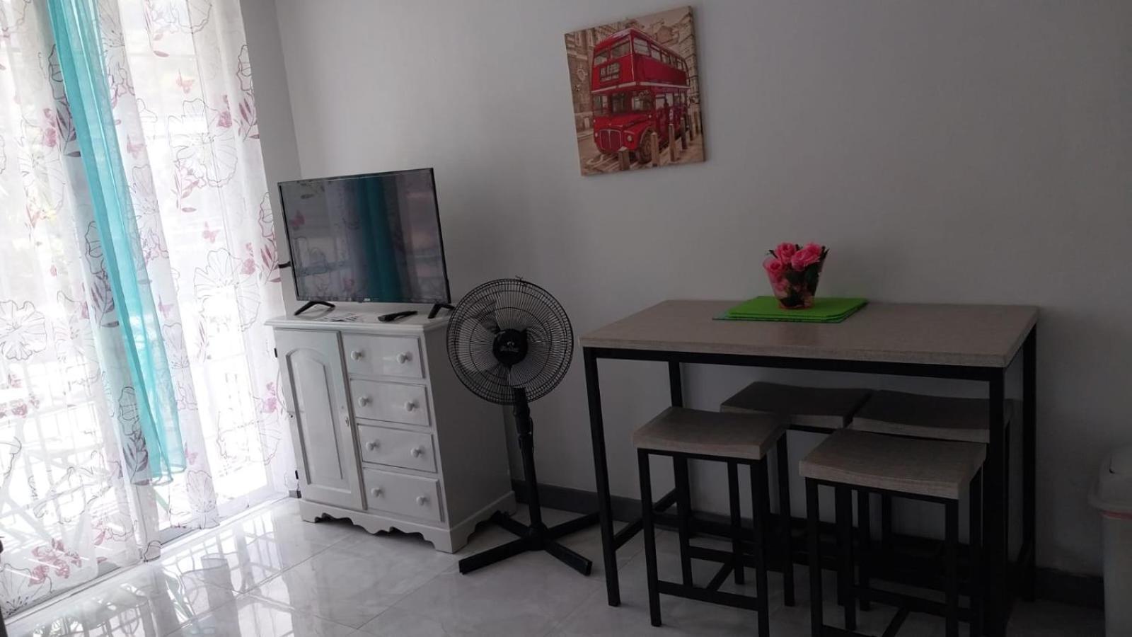 Beach-side At Turtle Towers Apartamento *