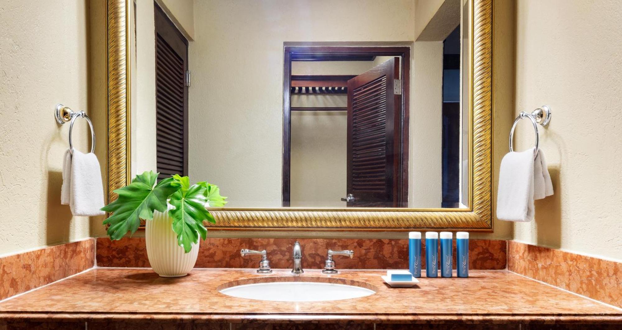 Resort Sandals Royal Plantation - Couples Only (adults Only) Ocho Rios