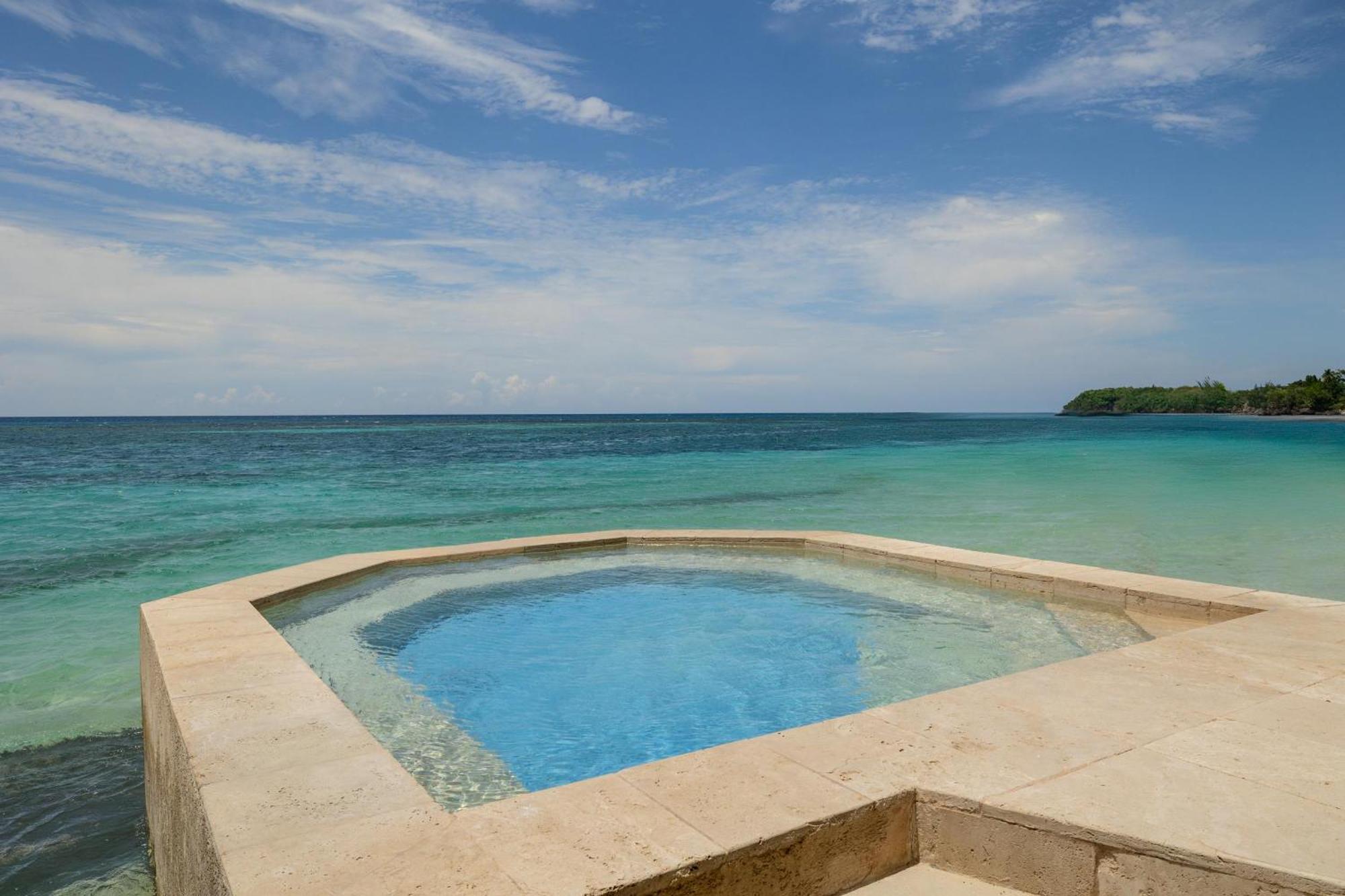 Sandals Royal Plantation - Couples Only (adults Only) 5* Ocho Rios