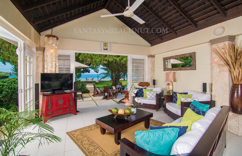 Fantasy & Beachnut Villas Río Bueno