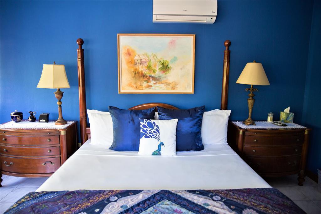 The Blue House Boutique Bed & Breakfast Bed & Breakfast
