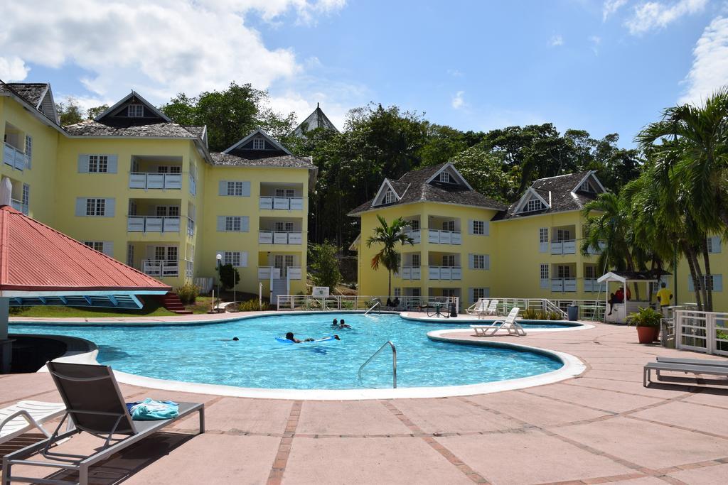 Crane Ridge * Ocho Rios