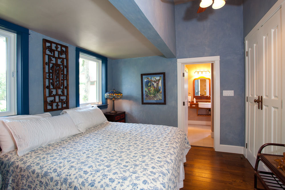 Hermosa Cove Resort&suites