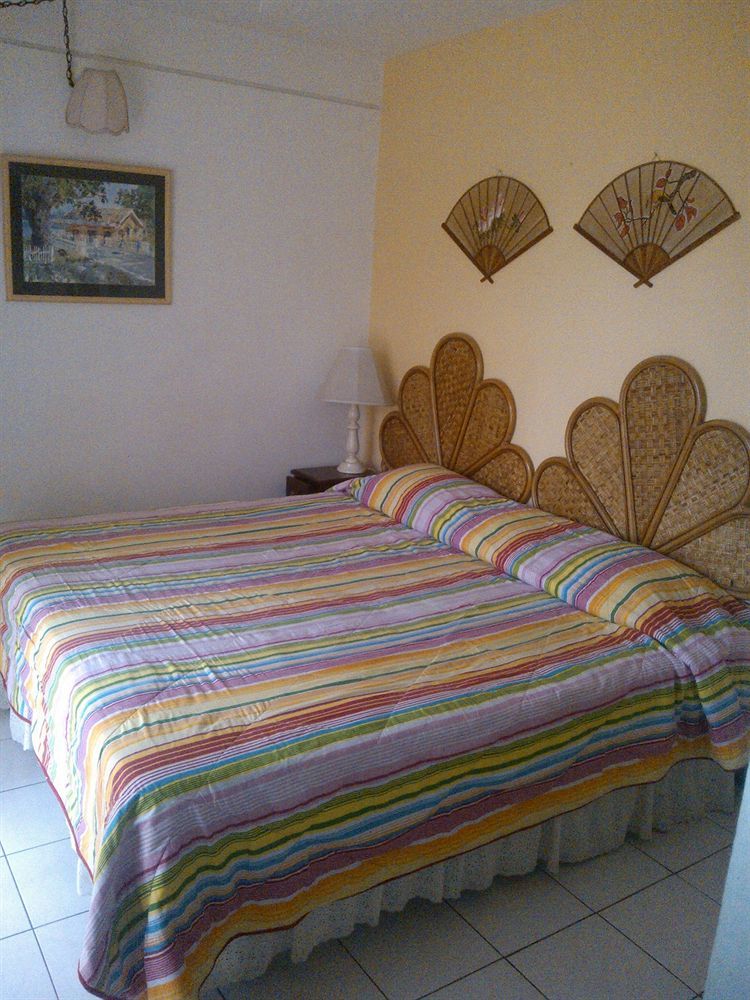 At Fisherman's Point Apartahotel 2*