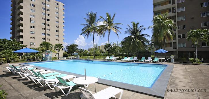 Turtle Towers Apartahotel