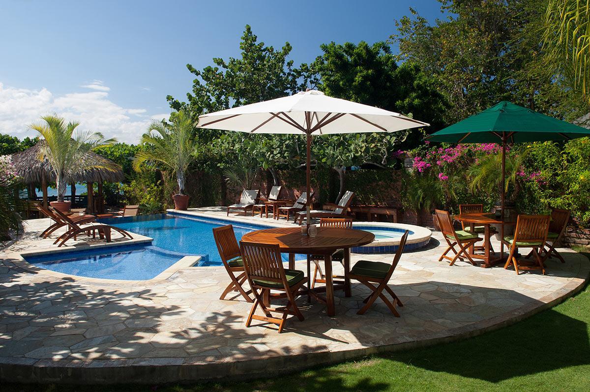 Villa Whispering Waters Seven Bedroom *