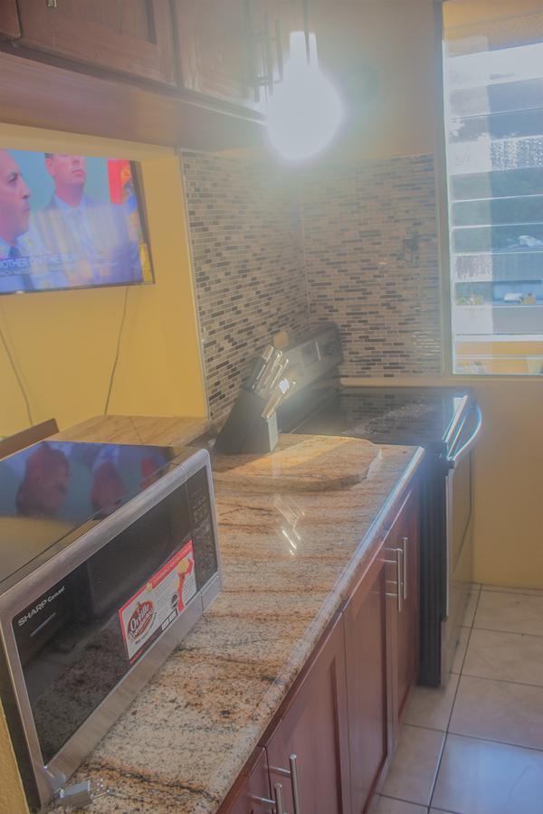 Dreams At Turtle Towers Apartment Ocho Rios