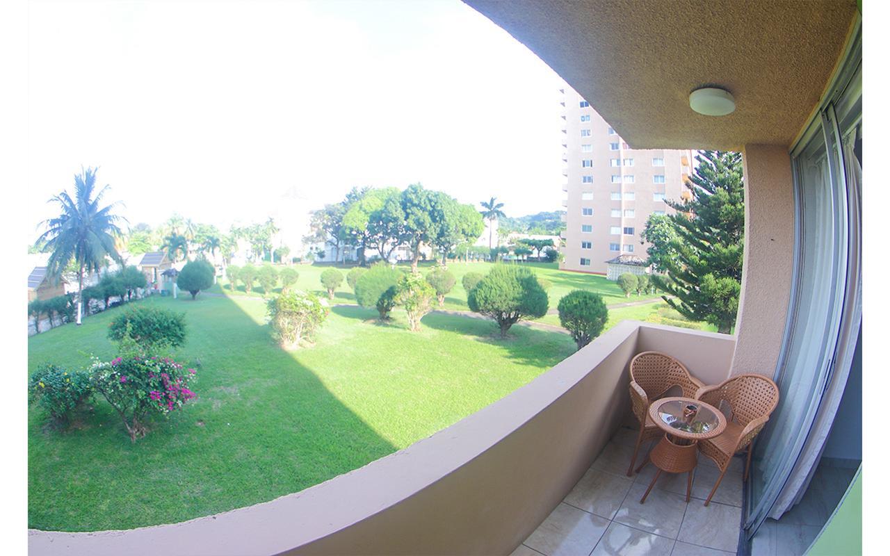 Side At Turtle Towers Apartment