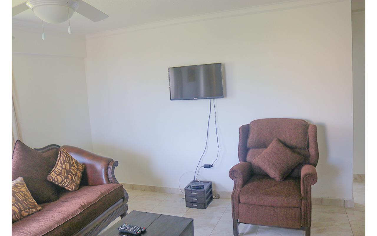 Apartment Side At Turtle Towers Ocho Rios