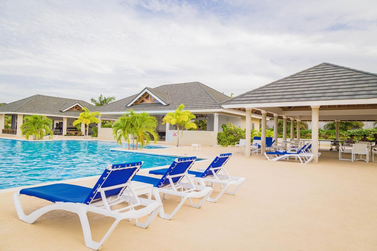 Coolshade Mahoe Ii Villa Ocho Rios