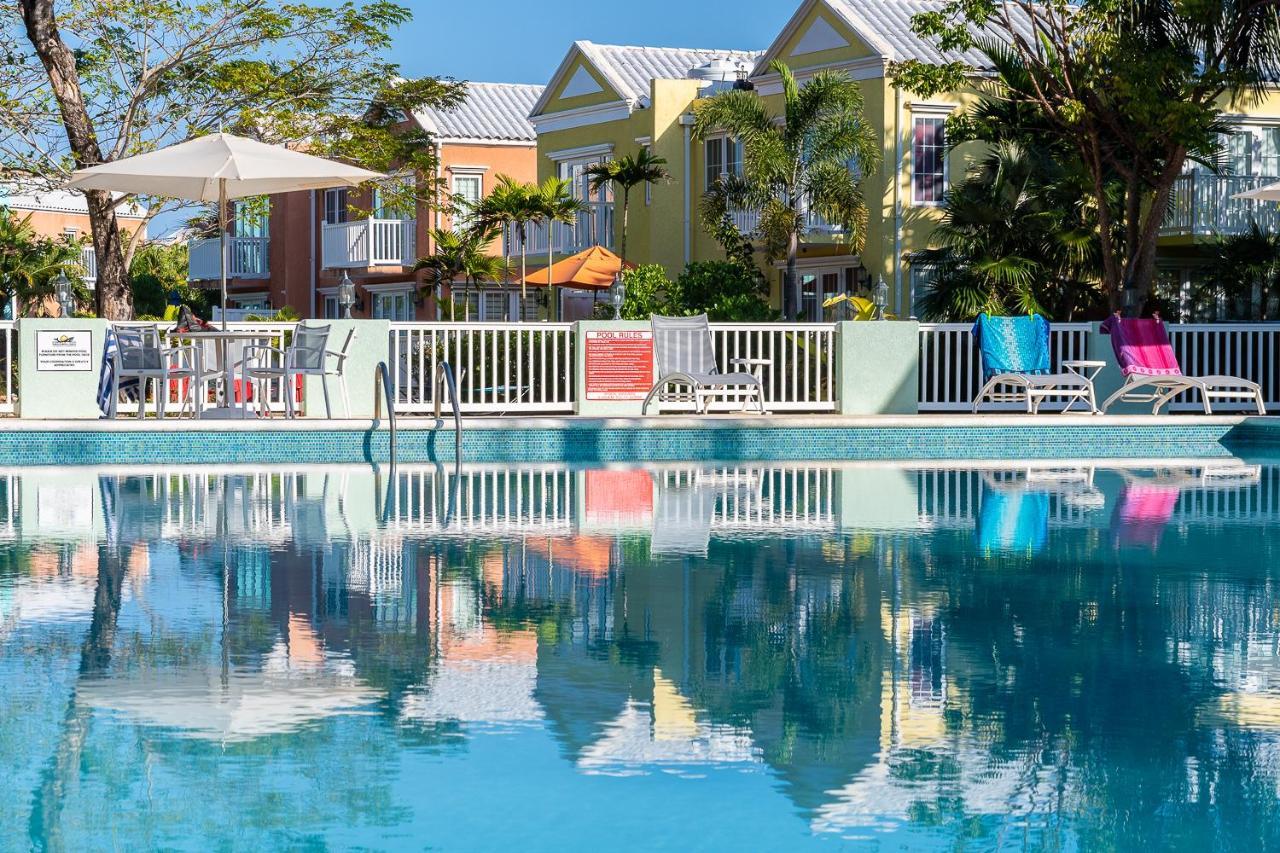 Holiday home Little Bay Country Club *