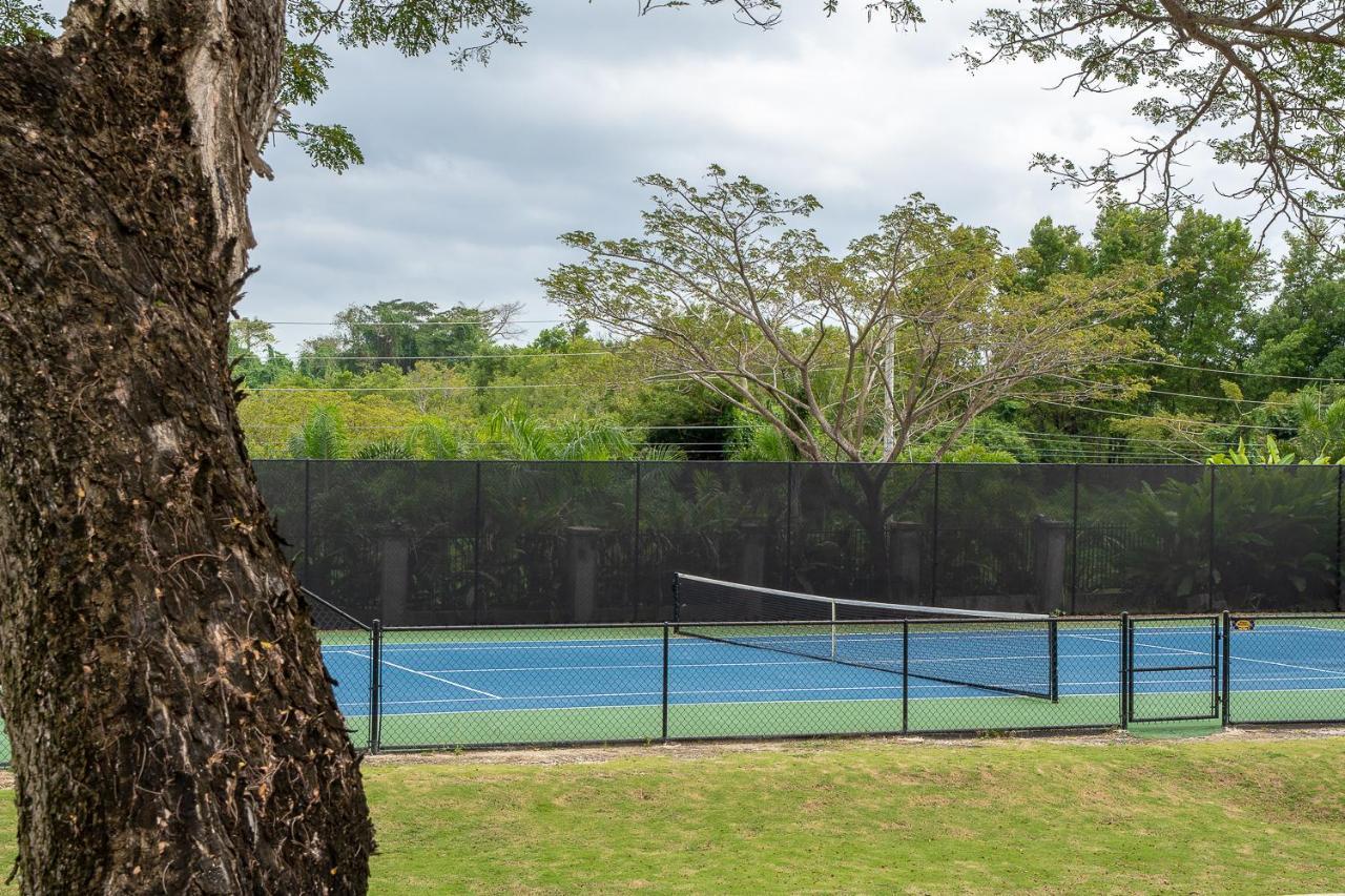 Holiday home Little Bay Country Club