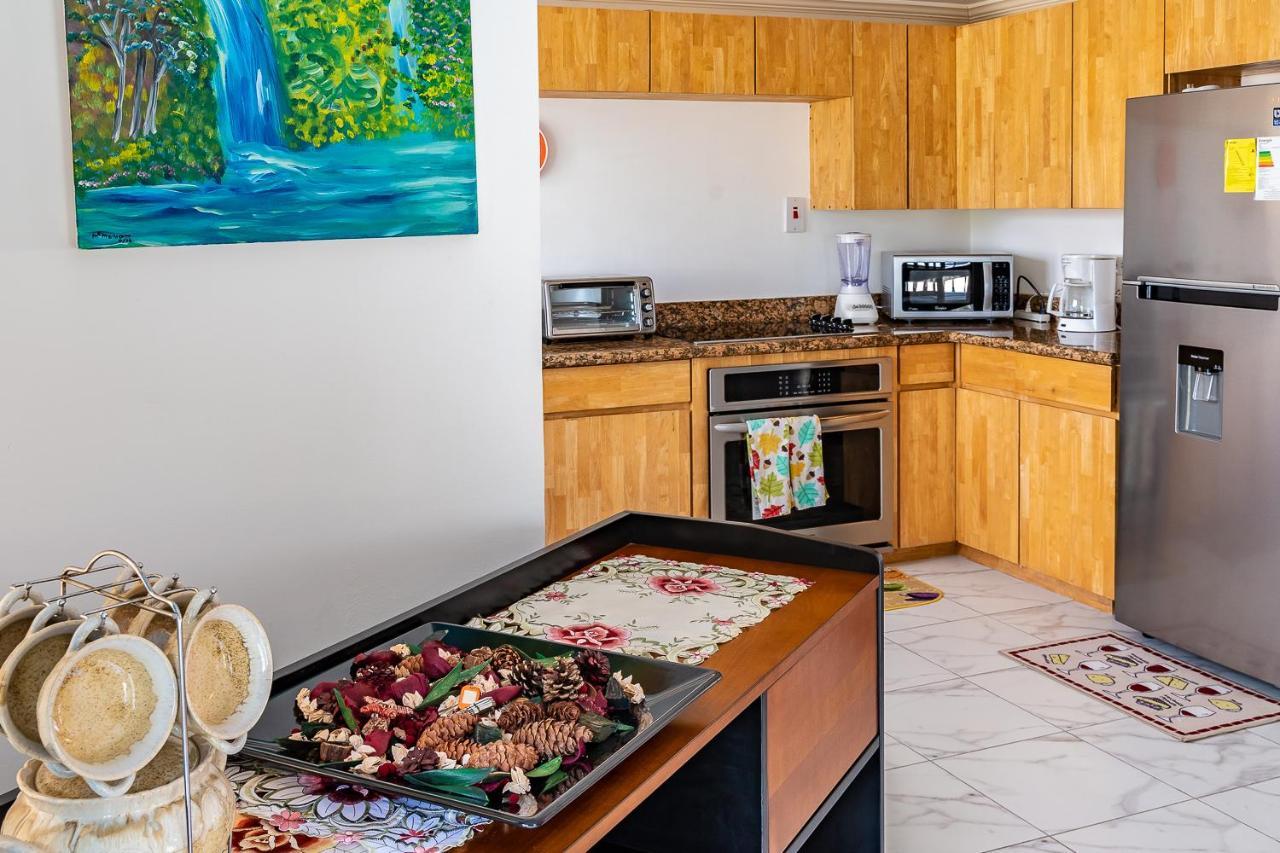Little Bay Country Club Holiday home *