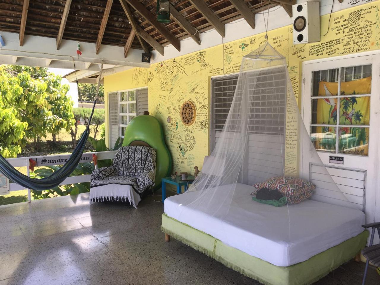 Five Gables Hostel Montego Bay