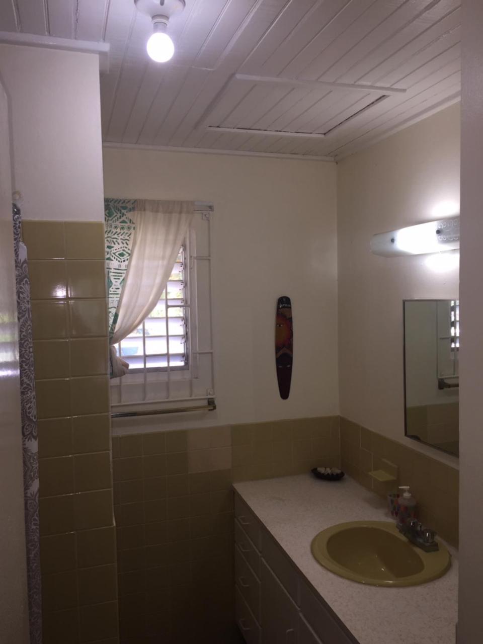 Hostel Five Gables *
