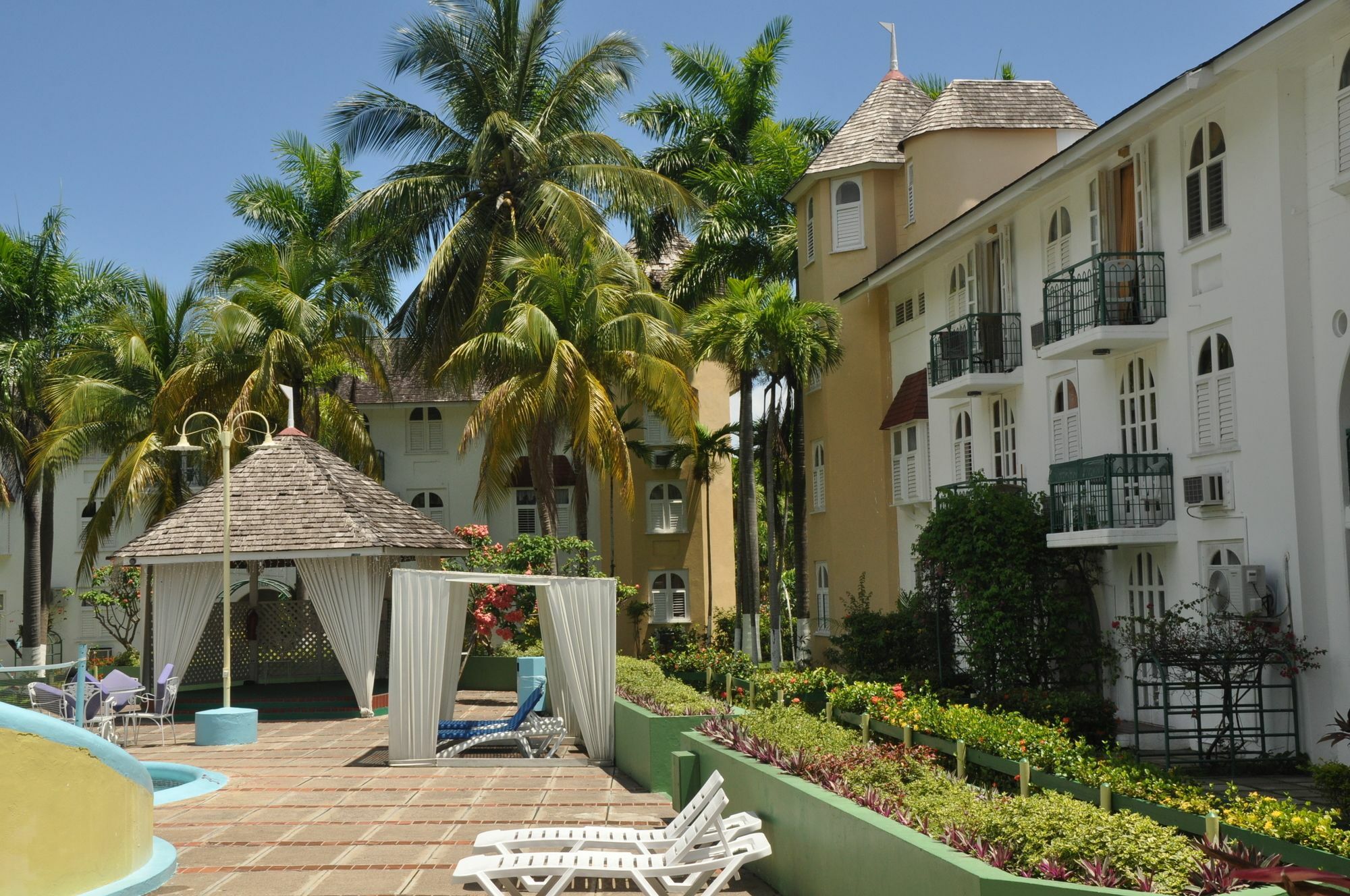 Sandcastles 1 Bed 24 Wi Fi Location In Sleeps 2 Ocho Ríos