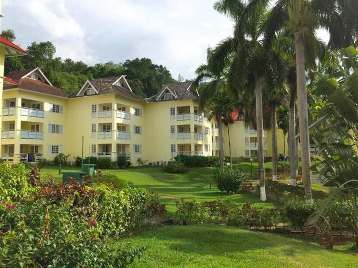 E 20 Mystic Ridge Apartment Ocho Rios