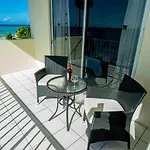 Welcome To Stunning Ocean Views At Studio 503